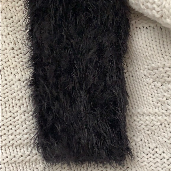 Brandy Melville Top - Picture 4 of 5